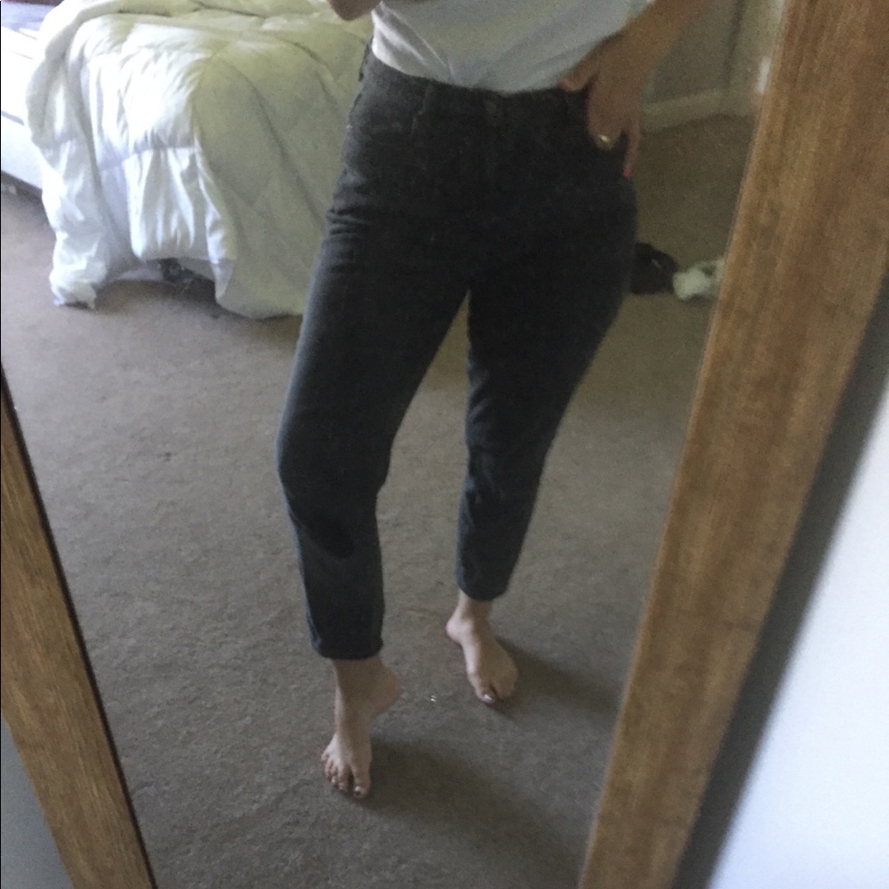 American Eagle Black Mom Jeans